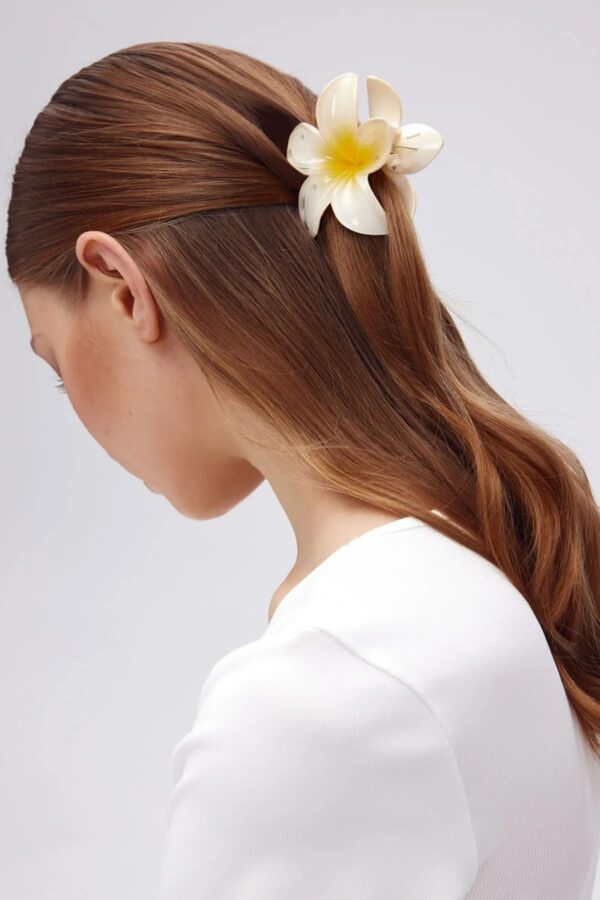Floral Hair Clip - Image 3
